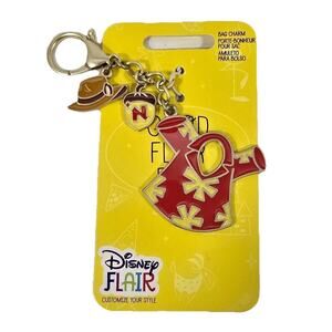 2022 DISNEY PARKS Flair Chip & Dale Rescue Ranger Keychain Bag Charm New